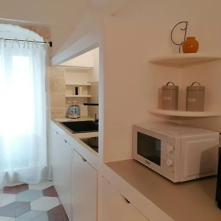 Diaz 22 Casa 카스텔라나그로테