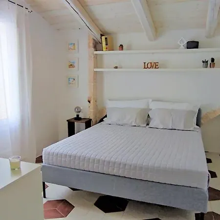 Diaz 22 Casa 카스텔라나그로테